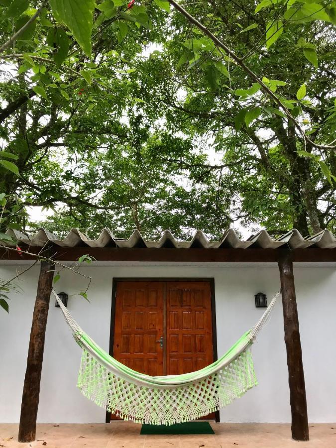Вілла Casa A Beira Do Rio Jaguareguava Na Mata Atlantica Em Bertioga Sp Екстер'єр фото