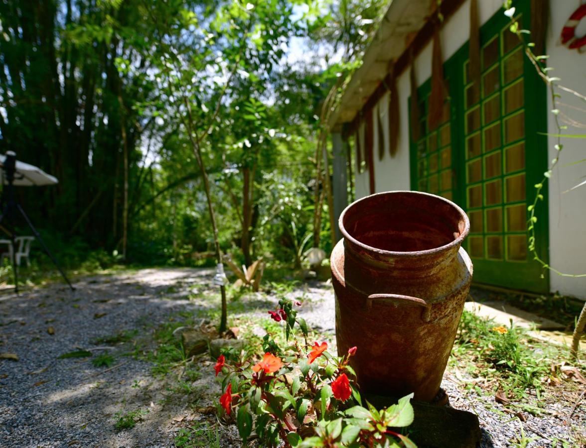 Вілла Casa A Beira Do Rio Jaguareguava Na Mata Atlantica Em Bertioga Sp Екстер'єр фото